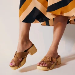 Vrouw Lazamani Clogs-Dames Clogs 31.226 Cuoio