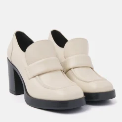 Vrouw Lazamani Loafers-Dames Loafers 55.093 Ecru