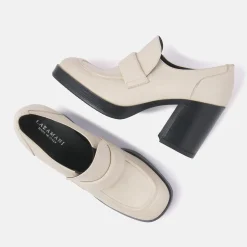 Vrouw Lazamani Loafers-Dames Loafers 55.093 Ecru